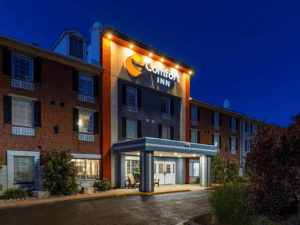 Logo of Comfort Inn Sarnia